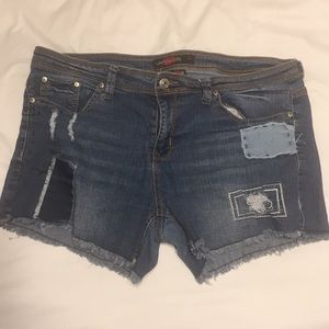 Distressed Denim Shorts | Size: 16